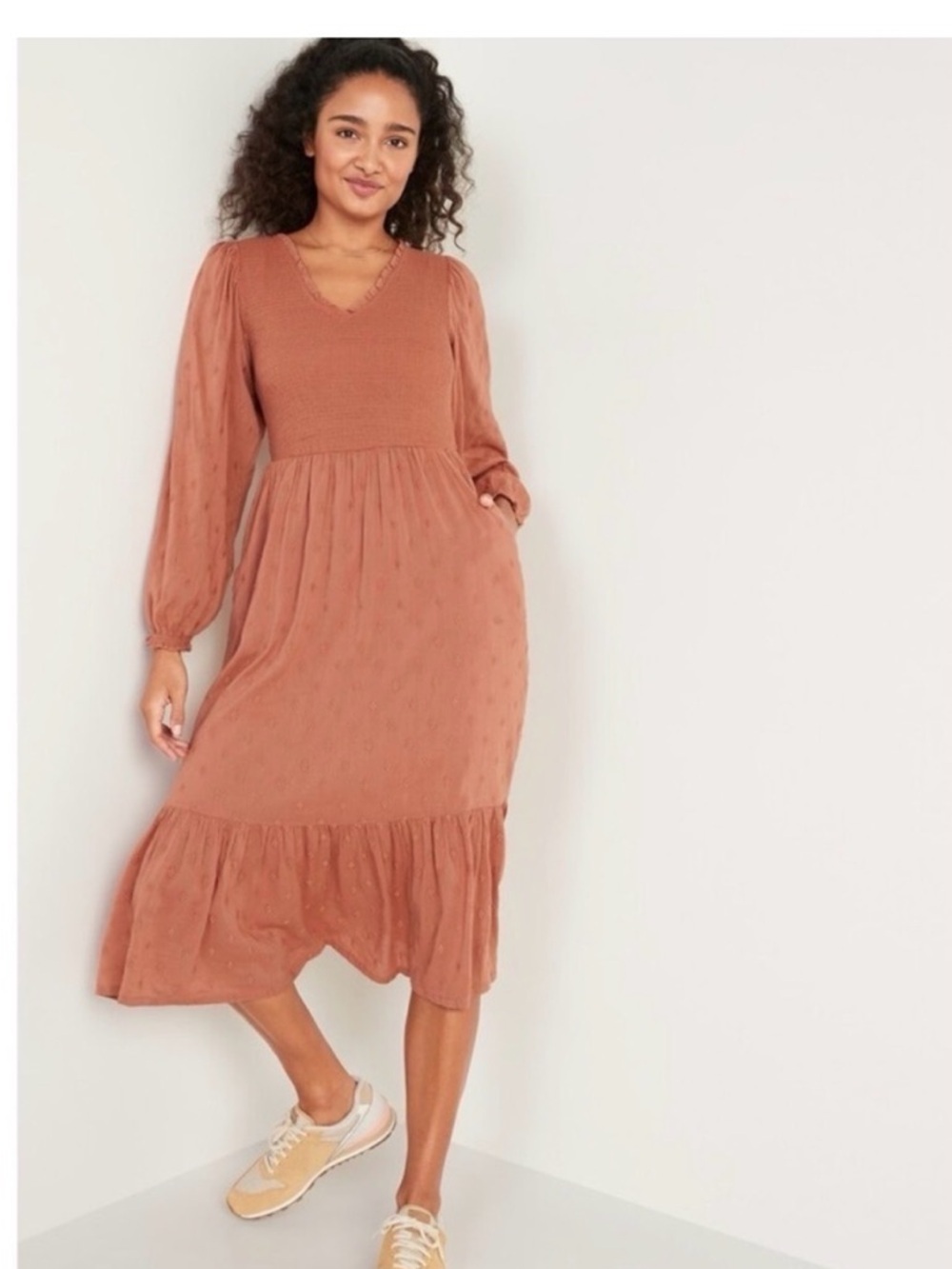NWT Old Navy Women’s LS Fit & Flare Boho Smocked Tiered Midi Dress Size XL